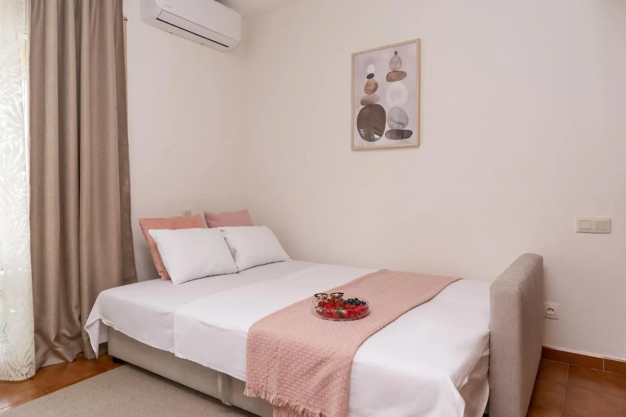 Sunny Apartment Alva Park Refreshed 2023 Lloret de Mar Spain